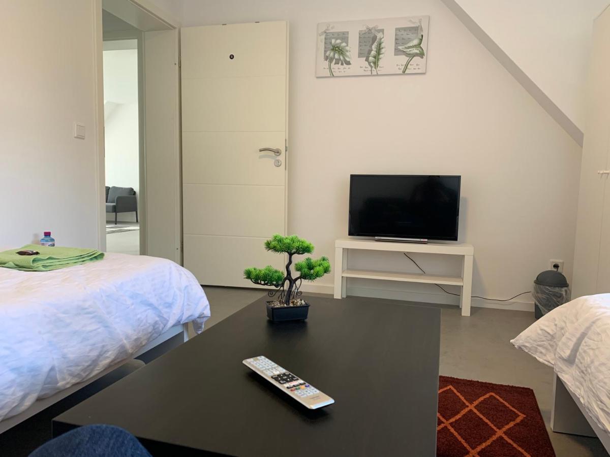 Cityapartment Platinum Mit Balkon Bzw,Terrasse Bielefeld Eksteriør billede