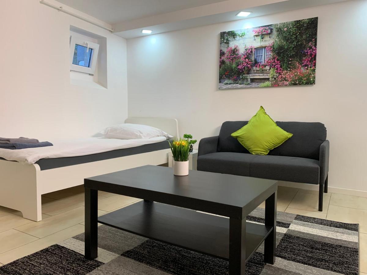 Cityapartment Platinum Mit Balkon Bzw,Terrasse Bielefeld Eksteriør billede