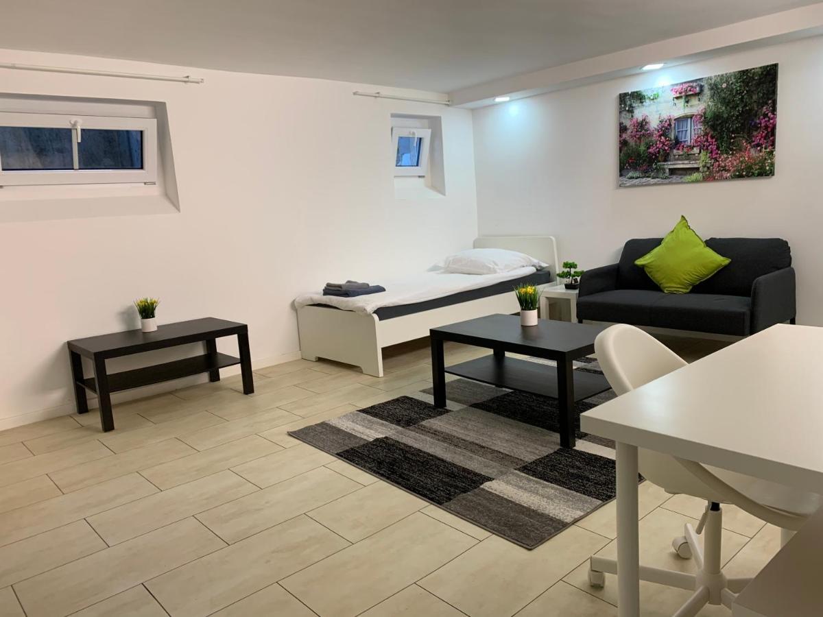 Cityapartment Platinum Mit Balkon Bzw,Terrasse Bielefeld Eksteriør billede
